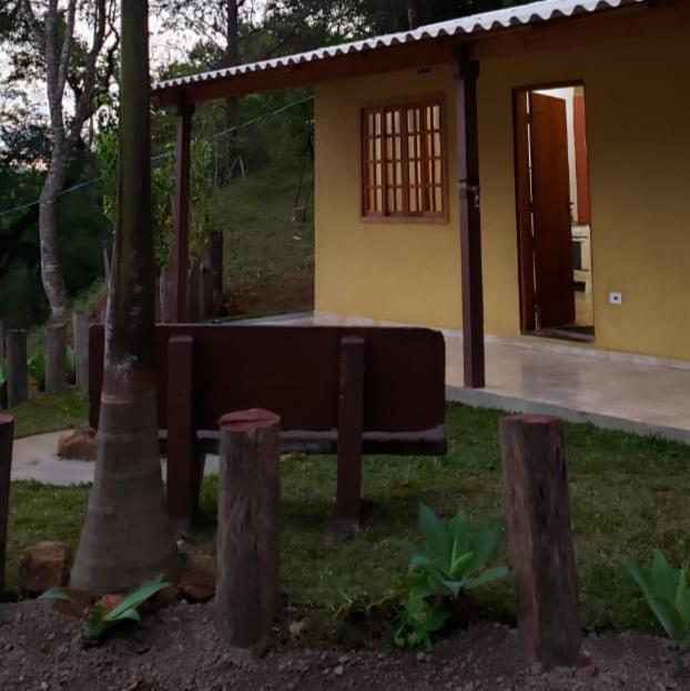 Cabana Da Montanha - Sitio Pasangas Santo Antonio do Pinhal Ngoại thất bức ảnh